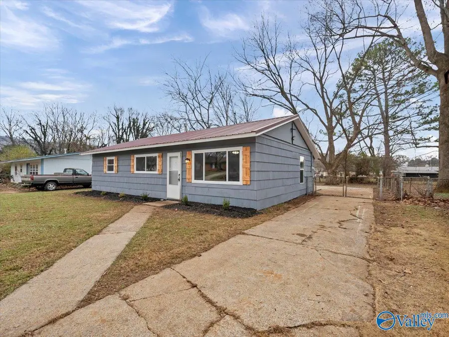 1704 Wakefield Drive Ne, Huntsville, AL 35811 - Image #2