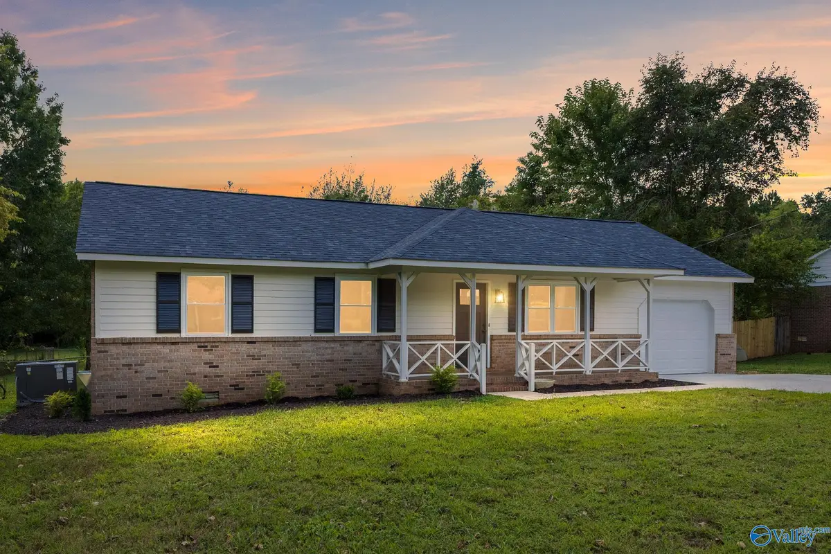 138 Colby Drive, Huntsville, AL 35810 - Image #1