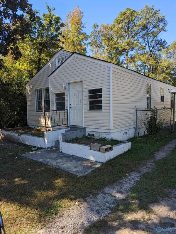 205 Tuskegee Circle, Gadsden, AL 35903