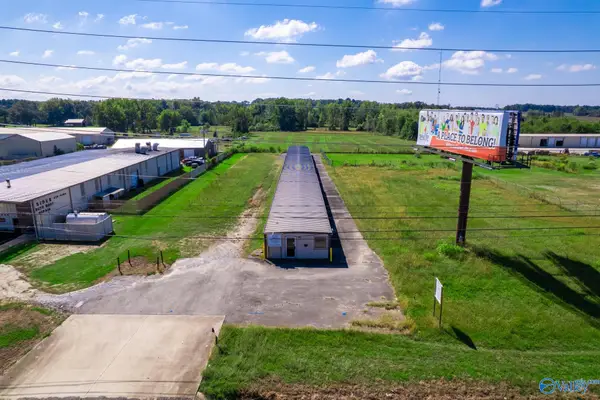 17082 Highway 72 West, Athens, AL 35611