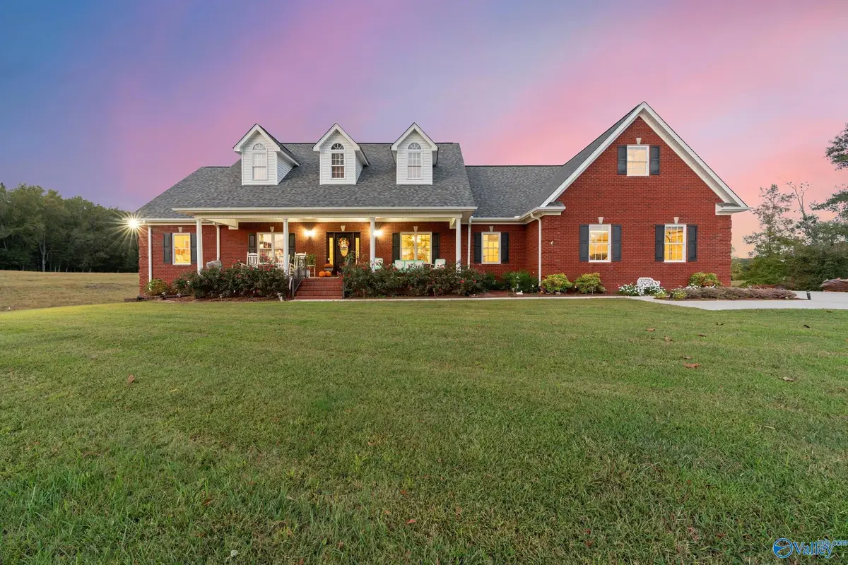 853 Ellis Road, Boaz, AL 35957 - Image #1