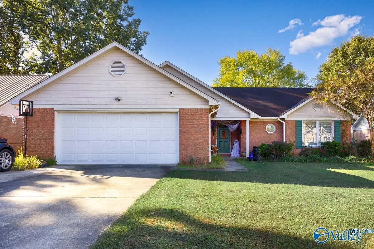 2504 Jarvis Street Sw, Decatur, AL 35603 - Image #1