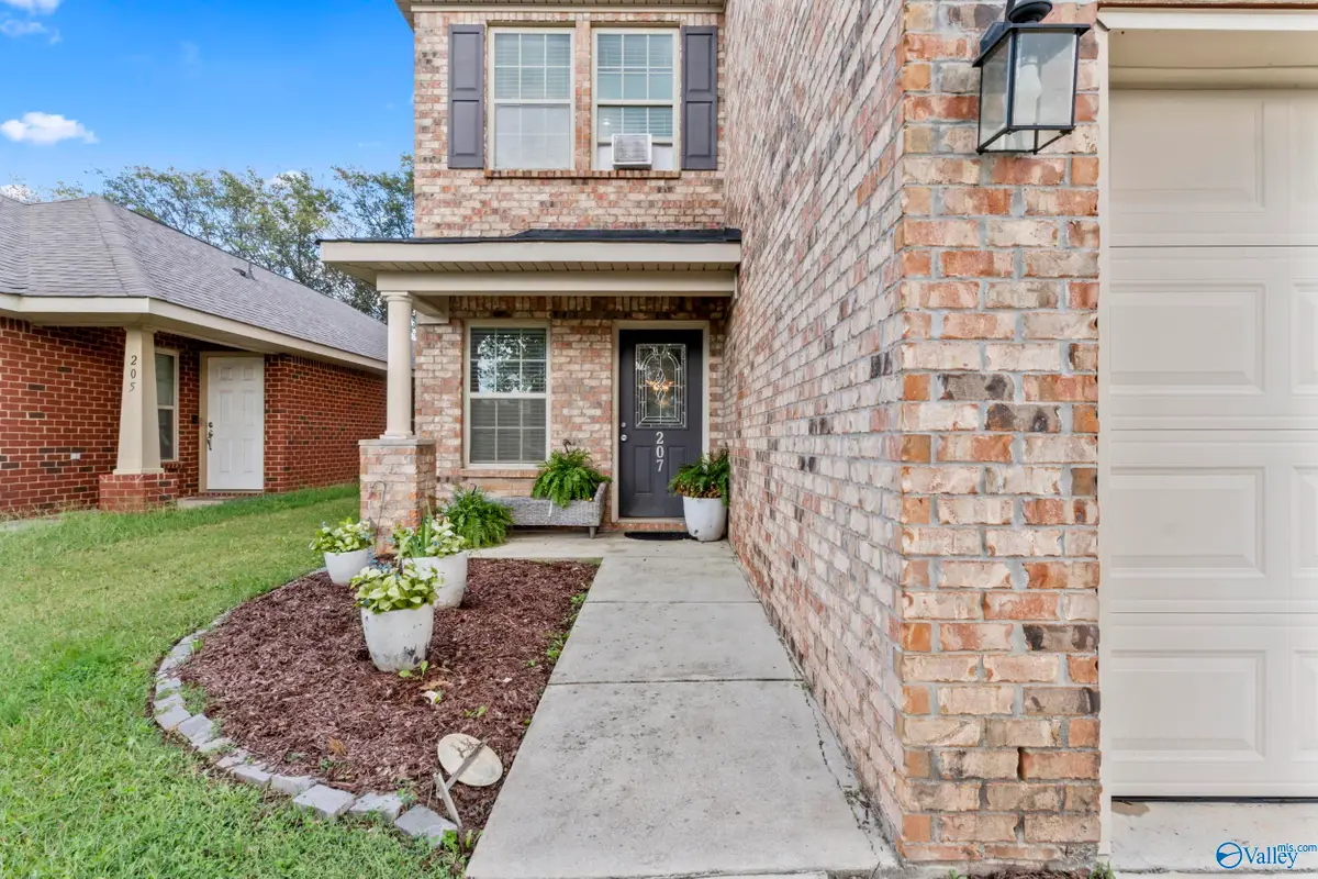 207 Bermuda Lakes Drive, Meridianville, AL 35759 - Image #1