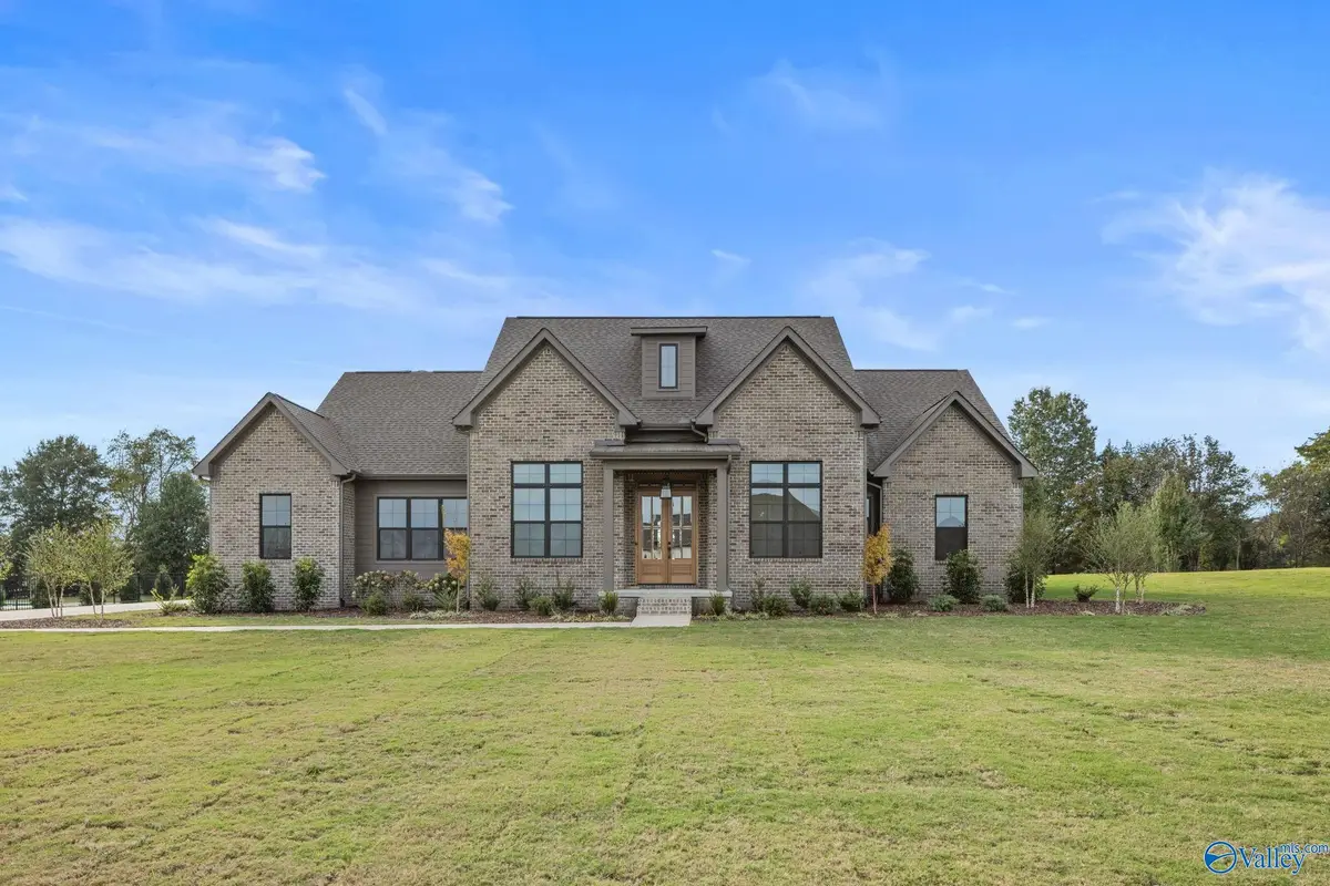 166 Randal Lane, Florence, AL 35634 - Image #1