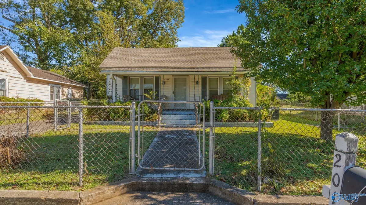 2011 1st Street Sw, Huntsville, AL 35805 - Image #1