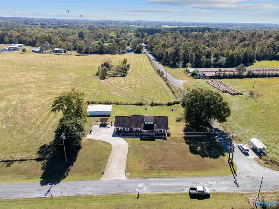 7048 County Road 1763, Arab, AL 35016 - Image #3