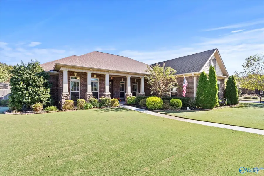 4601 Riverglen Circle Se, Owens Cross Roads, AL 35763 - Image #2