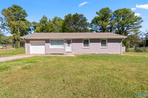 3400 Freda Lane Nw, Huntsville, AL 35810