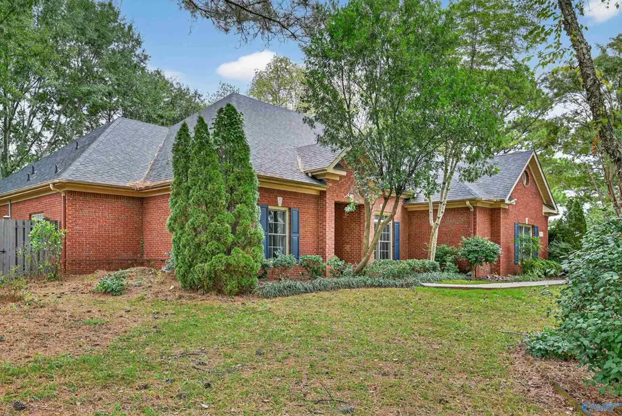 102 Forest Pointe Drive, Madison, AL 35758 - Image #2