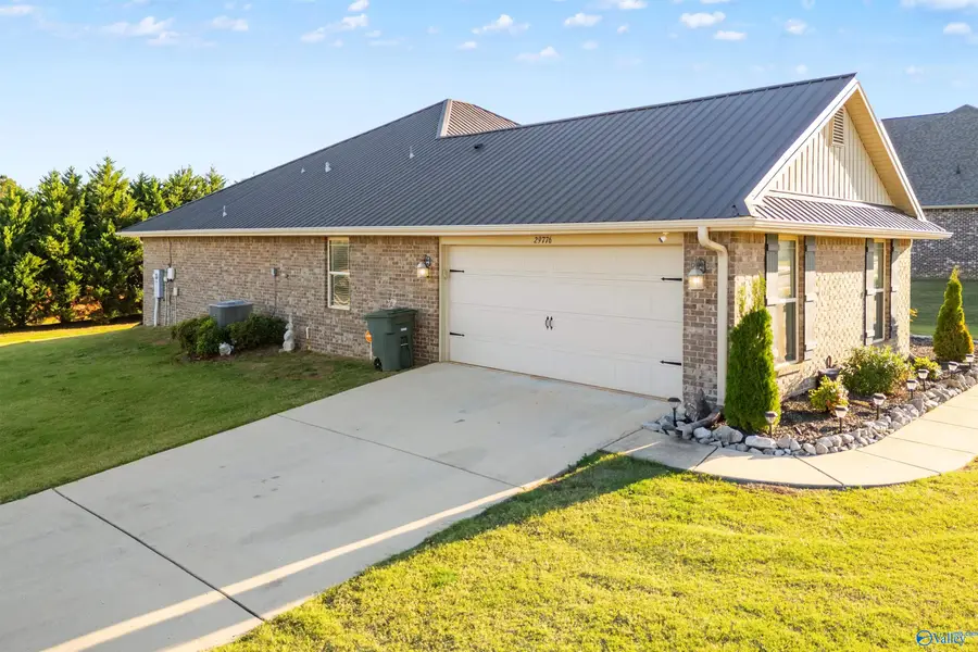 29776 Sarabella Lane Nw, Harvest, AL 35749 - Image #3
