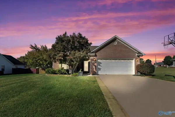 212 Tanner Point Drive, New Market, AL 35761