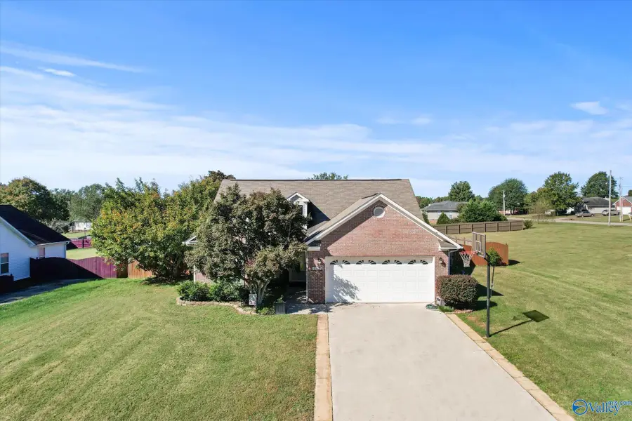 212 Tanner Point Drive, New Market, AL 35761 - Image #3