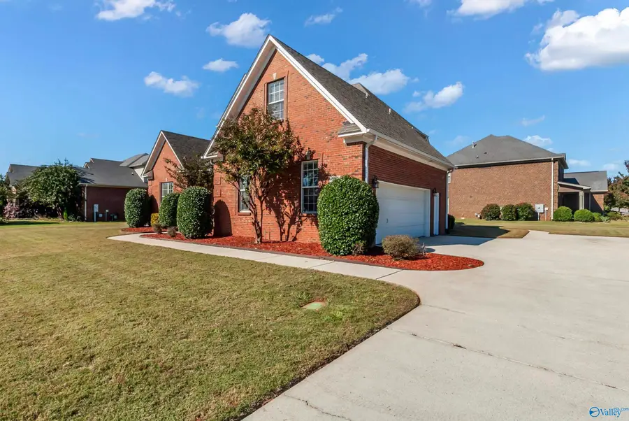 100 Litespeed Lane Sw, Huntsville, AL 35824 - Image #3