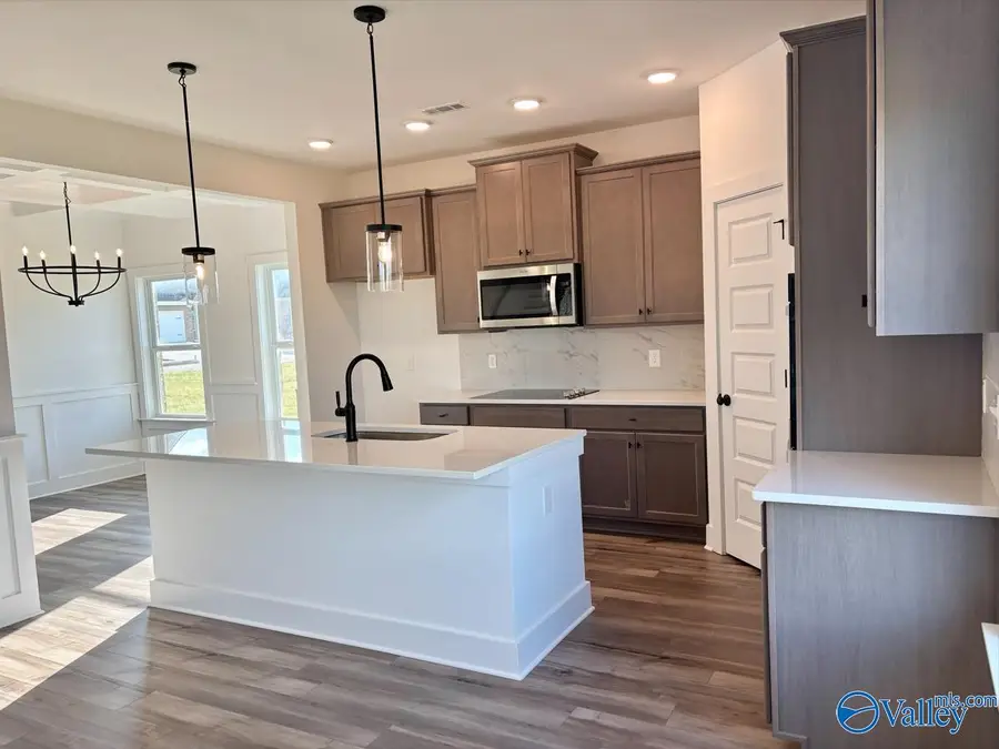 214 Lookout Point Road, Huntsville, AL 35811 - Image #2