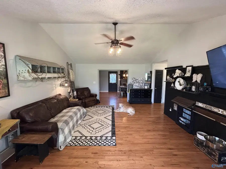 191 Richard Avenue, Scottsboro, AL 35769 - Image #2