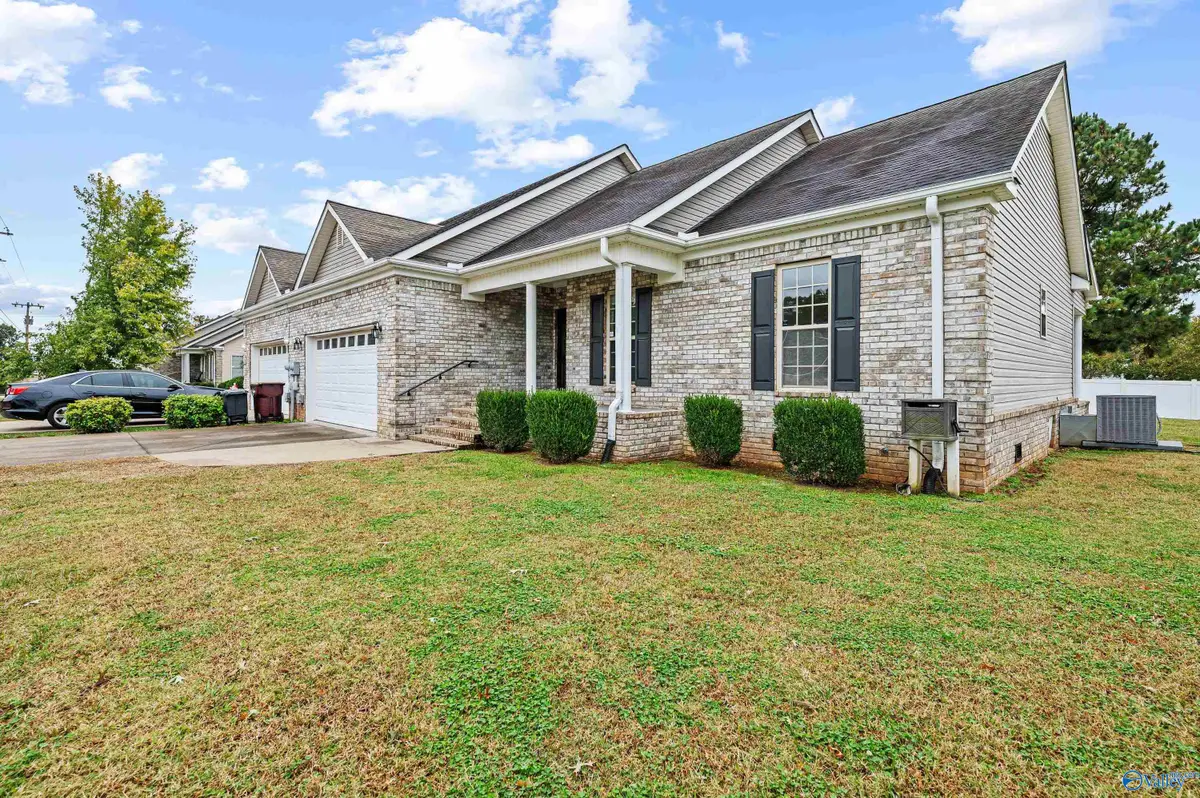5804 Snake Road, Athens, AL 35611 - Image #1