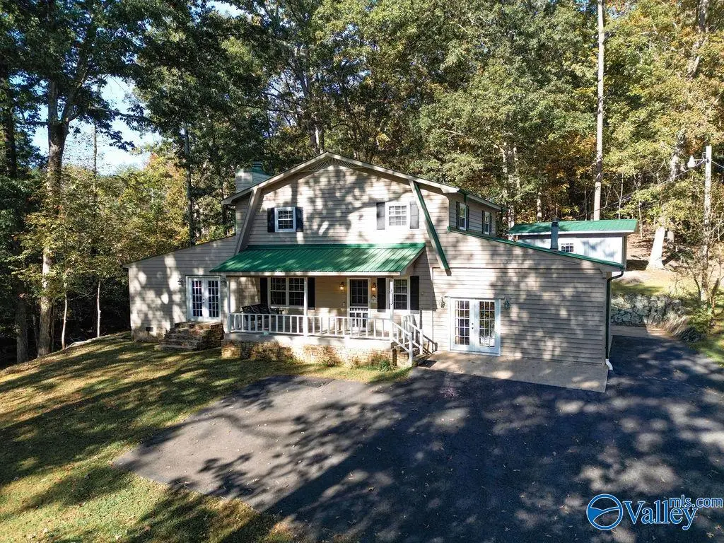 4202A Gault Avenue S, Fort Payne, AL 35967 - Image #1