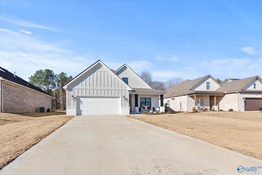 18113 Newby Chapel Road, Athens, AL 35613 - #2