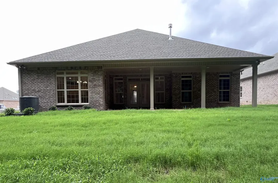 9546 Abington Cove Boulevard Nw, Madison, AL 35757 - Image #2