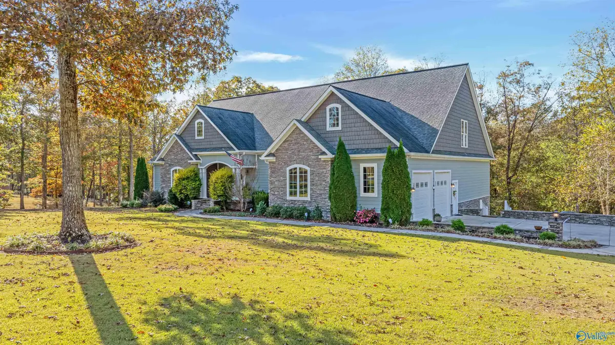 403 Autumn Lane, Rainsville, AL 35986 - Image #1