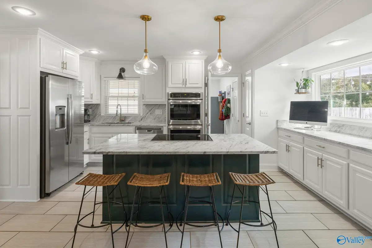 1808 Ballard Drive, Huntsville, AL 35801 - Image #1