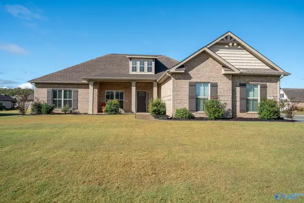 17277 Calcite Drive, Athens, AL 35613