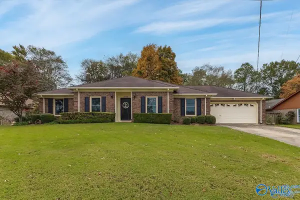 1126 Way Thru The Woods, Decatur, AL 35603