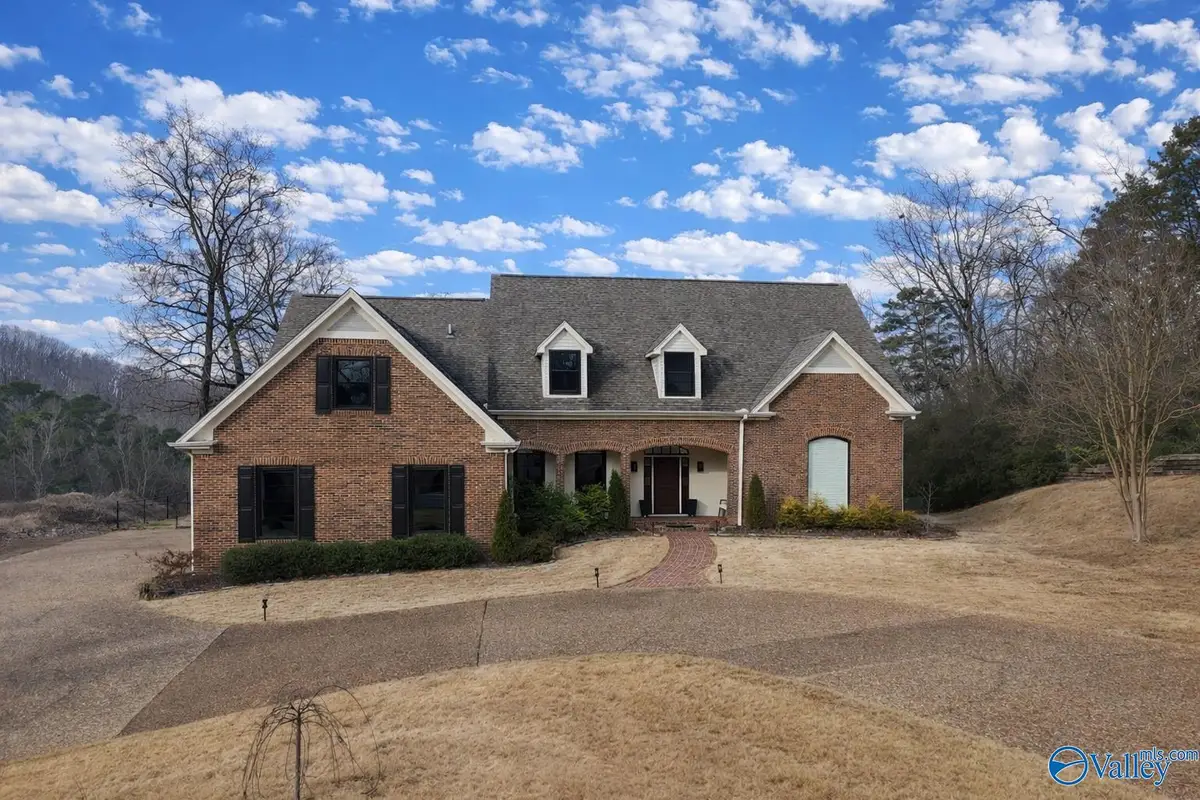 1707 Winston Street, Guntersville, AL 35976 - #1