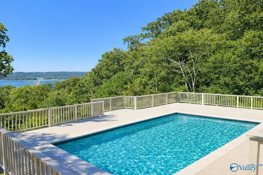 1707 Winston Street, Guntersville, AL 35976 - #3