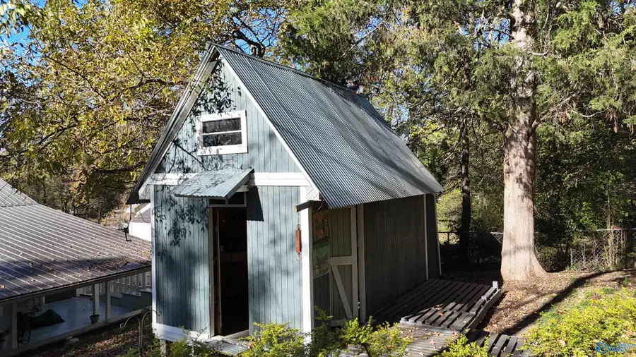 1201 Alves Road, Guntersville, AL 35976 - Image #3