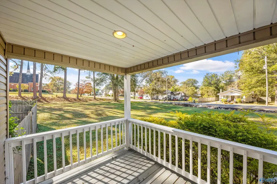 211 S Kyle Street, Scottsboro, AL 35768 - Image #2