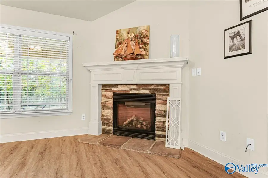 5051 Montauk Trail, Owens Cross Roads, AL 35763 - Image #2