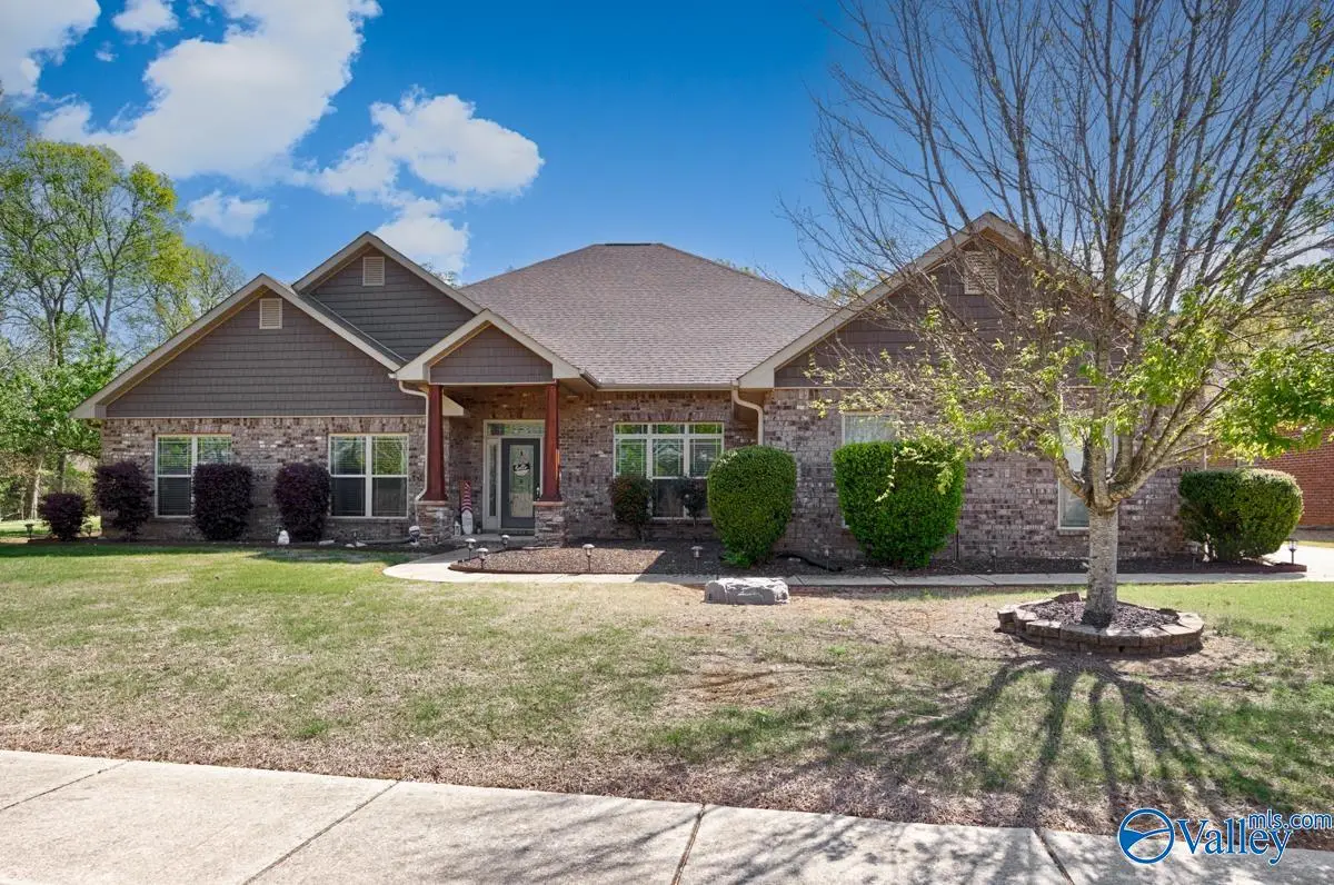 205 Maplebrook Drive, Madison, AL 35756 - Image #1