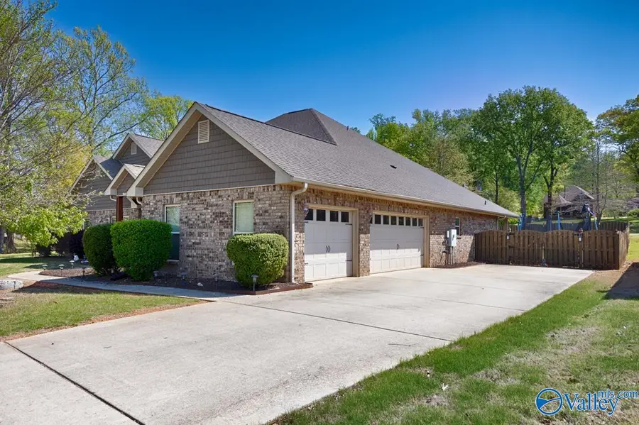 205 Maplebrook Drive, Madison, AL 35756 - Image #3