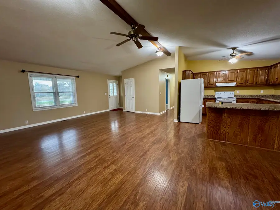 64 N Robinson Road, Hartselle, AL 35640 - Image #3