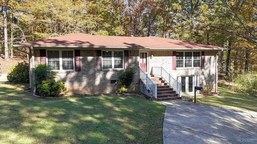 204 Slate Drive, Hamilton, AL 35570 - Image #2