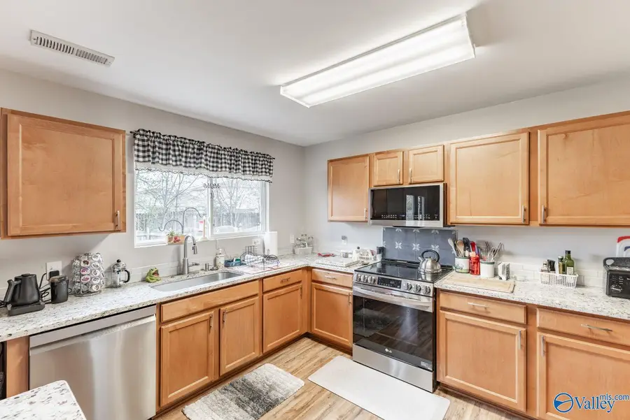 130 Sagebrook Drive, Madison, AL 35757 - Image #2