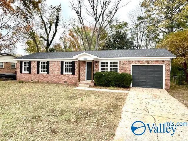 1033 Heard Drive, Huntsville, AL 35802 - Image #1