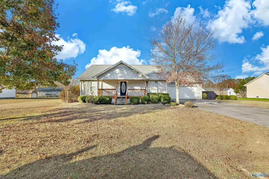 317 Childmark Drive, Albertville, AL 35950 - Image #2