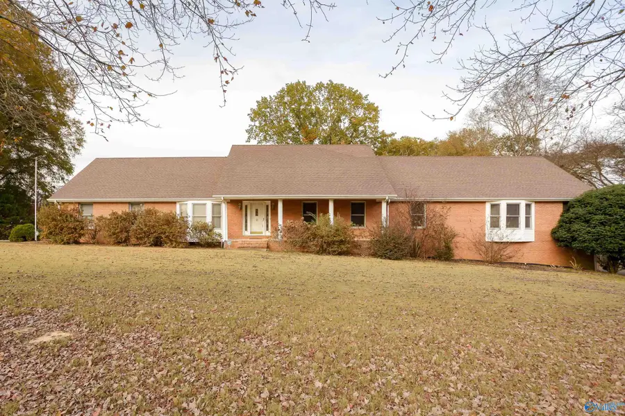 7607 Lakewood Drive, Florence, AL 35634 - Image #2
