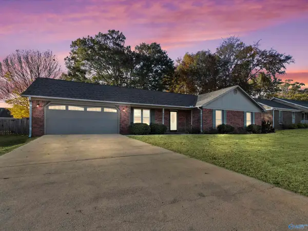 2705 Carrington Drive Sw, Decatur, AL 35603