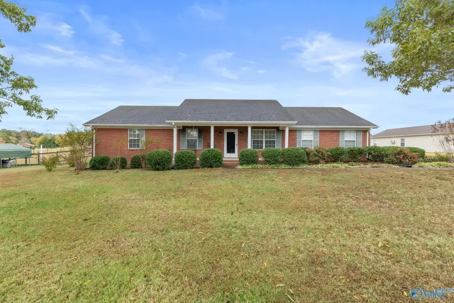 3902 County Road 130, Killen, AL 35645 - Image #2