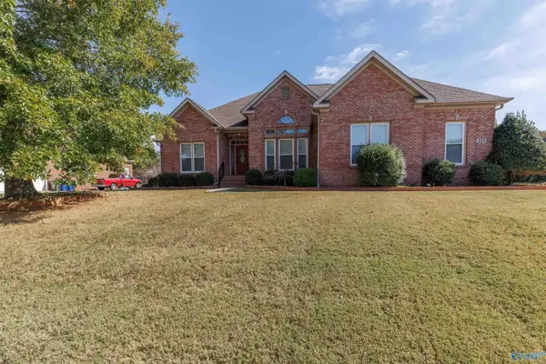 223 Clouds Creek Drive, Huntsville, AL 35806