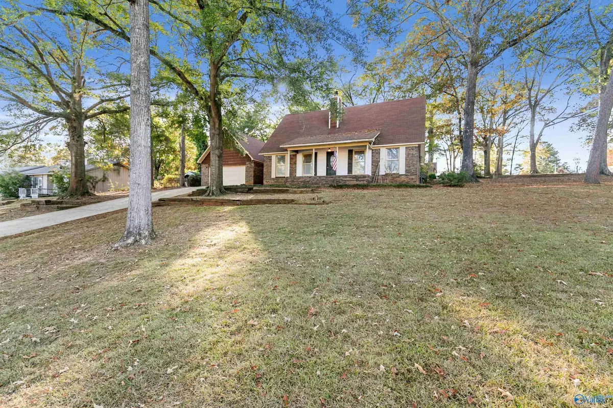 203 Wimbledon Drive, Enterprise, AL 36330 - Image #1