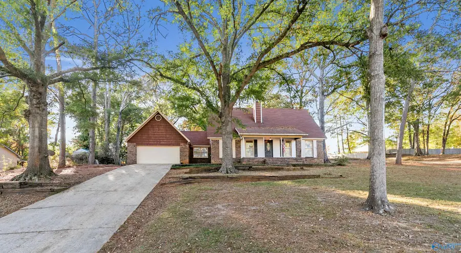 203 Wimbledon Drive, Enterprise, AL 36330 - Image #2