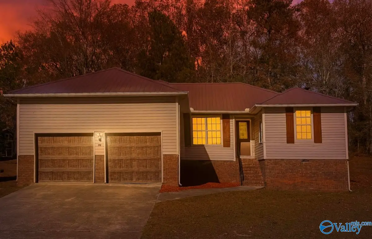 1028 Lakeview Lane, Arab, AL 35016 - Image #1