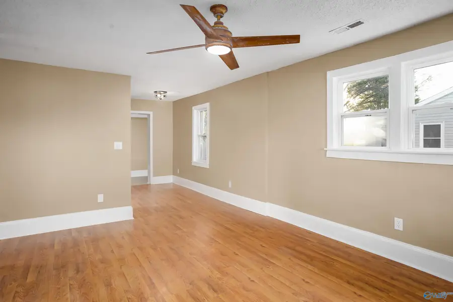 124 Foy Avenue, Florence, AL 35630 - Image #3