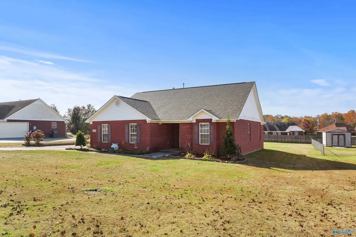 4406 Maysville Road Ne, Huntsville, AL 35811 - Image #1