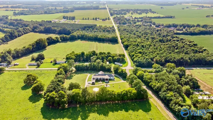 264 Old Winchester Road, New Market, AL 35761 - Image #3