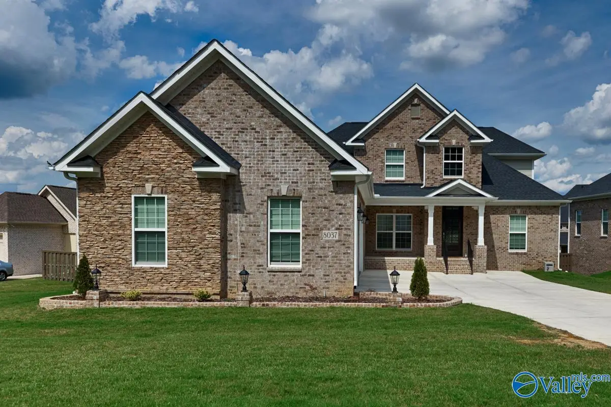8037 Goose Ridge Drive, Owens Cross Roads, AL 35763 - Image #1